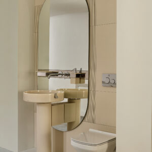 Nilo Wall-mounted Hydraulic Floor Washbasin (19 ½" x 34 ¼" x 20 ½") Resin/Metal