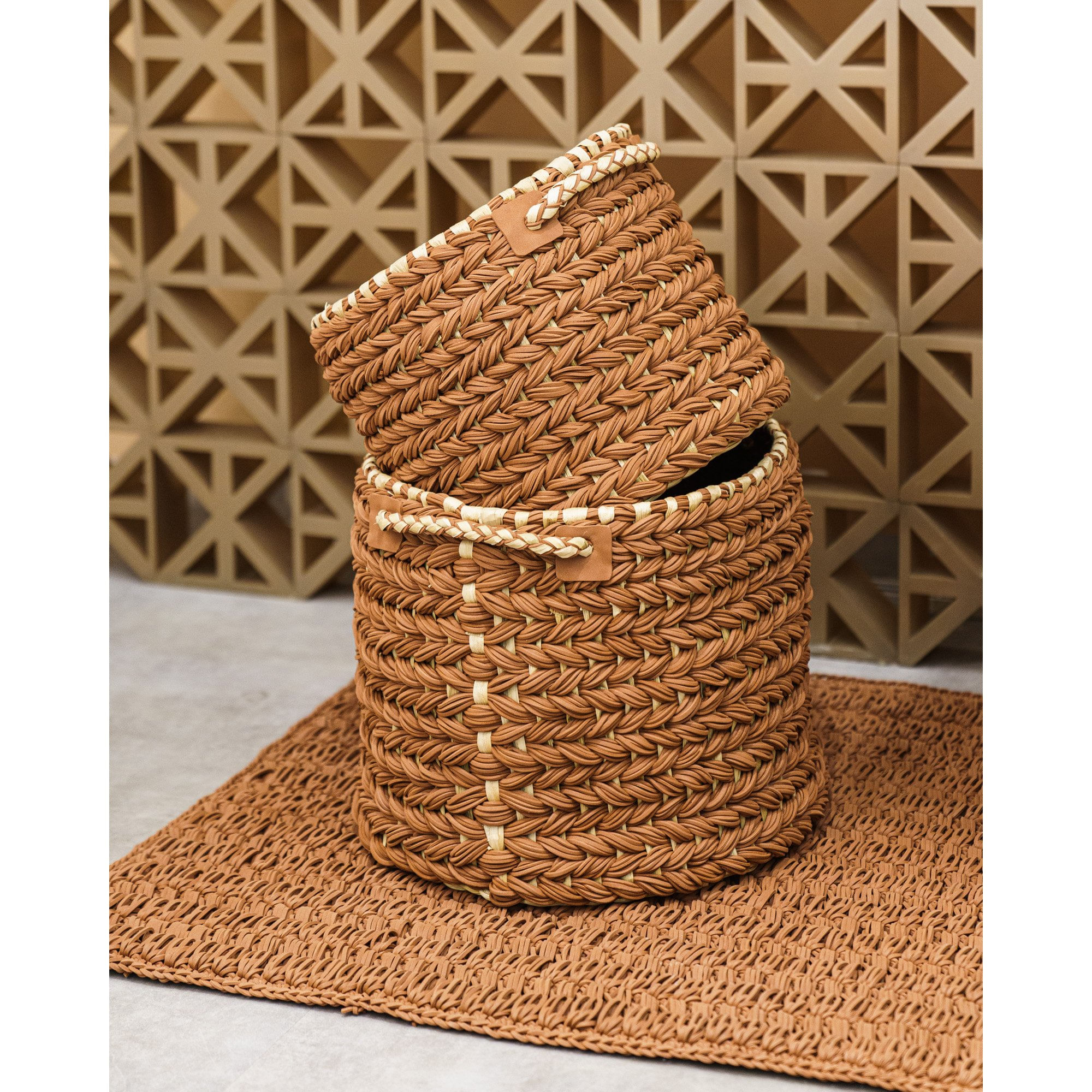 Tapete Banheiro70X120cm Ponto Ostra com Acabamento em Ponto Baixo, Ferrugem