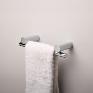 New L55 Towel Rail 8 (8 ¼" x 3" x 1 ½") Metal